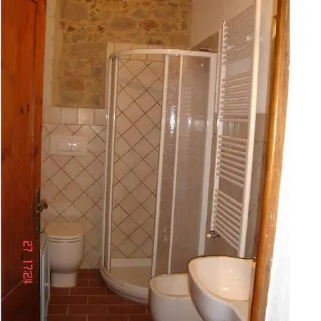 Ary's House -profumo Di Salmastro 公寓