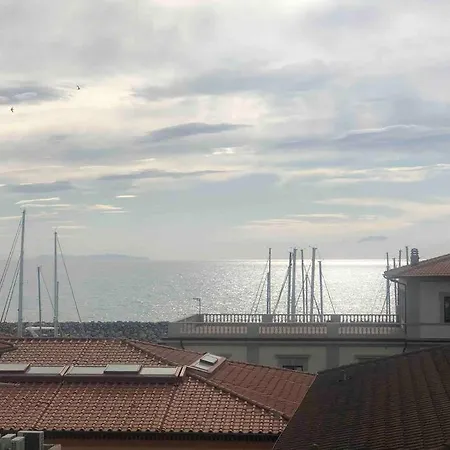 Ary's House -profumo Di Salmastro