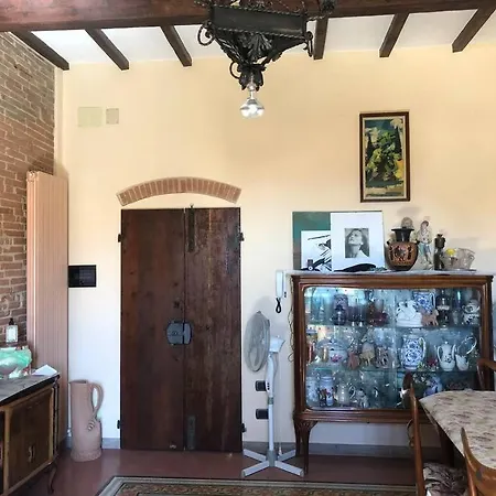 Ary's House -profumo Di Salmastro 公寓 圣温琴佐