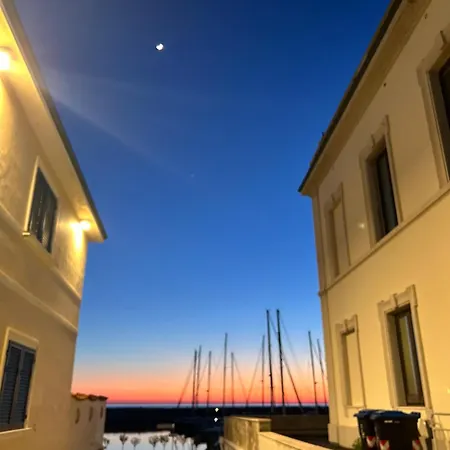 Ary's House -profumo Di Salmastro Apartmán *